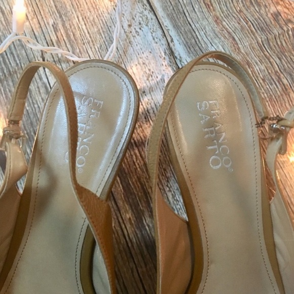 SOLD ❌ Franco Sarto | Bow Tan Slingback Kitten - Picture 5 of 5